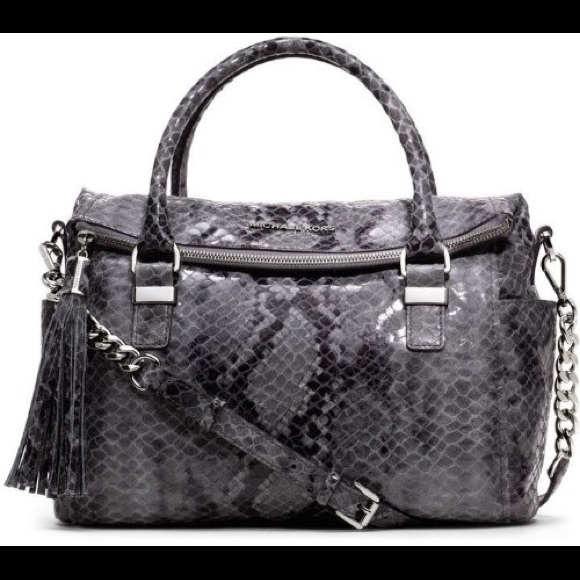 Michael Kors Handbags - Michael Kors Satchel NWOT